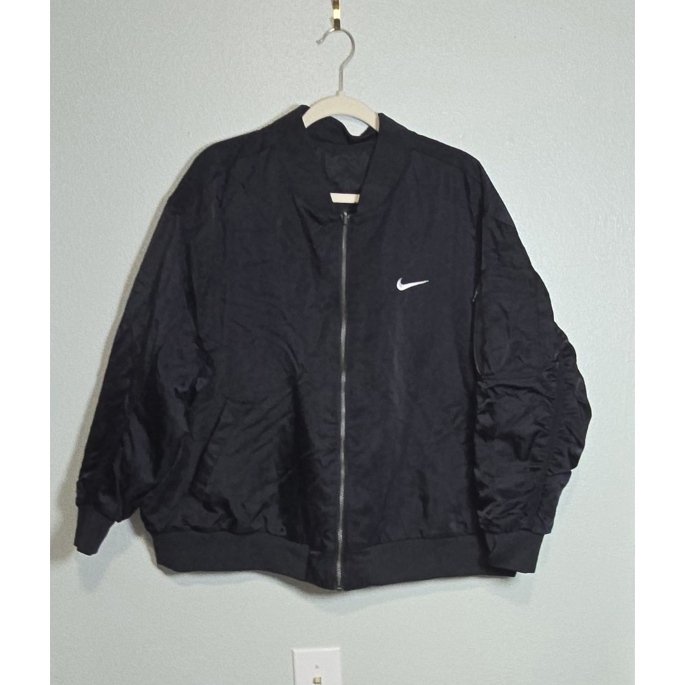 Nike Women Sportswear Reversible Varsity Bomber Jacket Black White 1X Plus Size